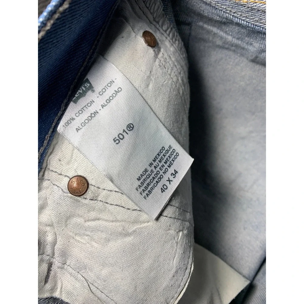 Levi Strauss 501 Men's Light Wash Button Fly Jeans W40x34